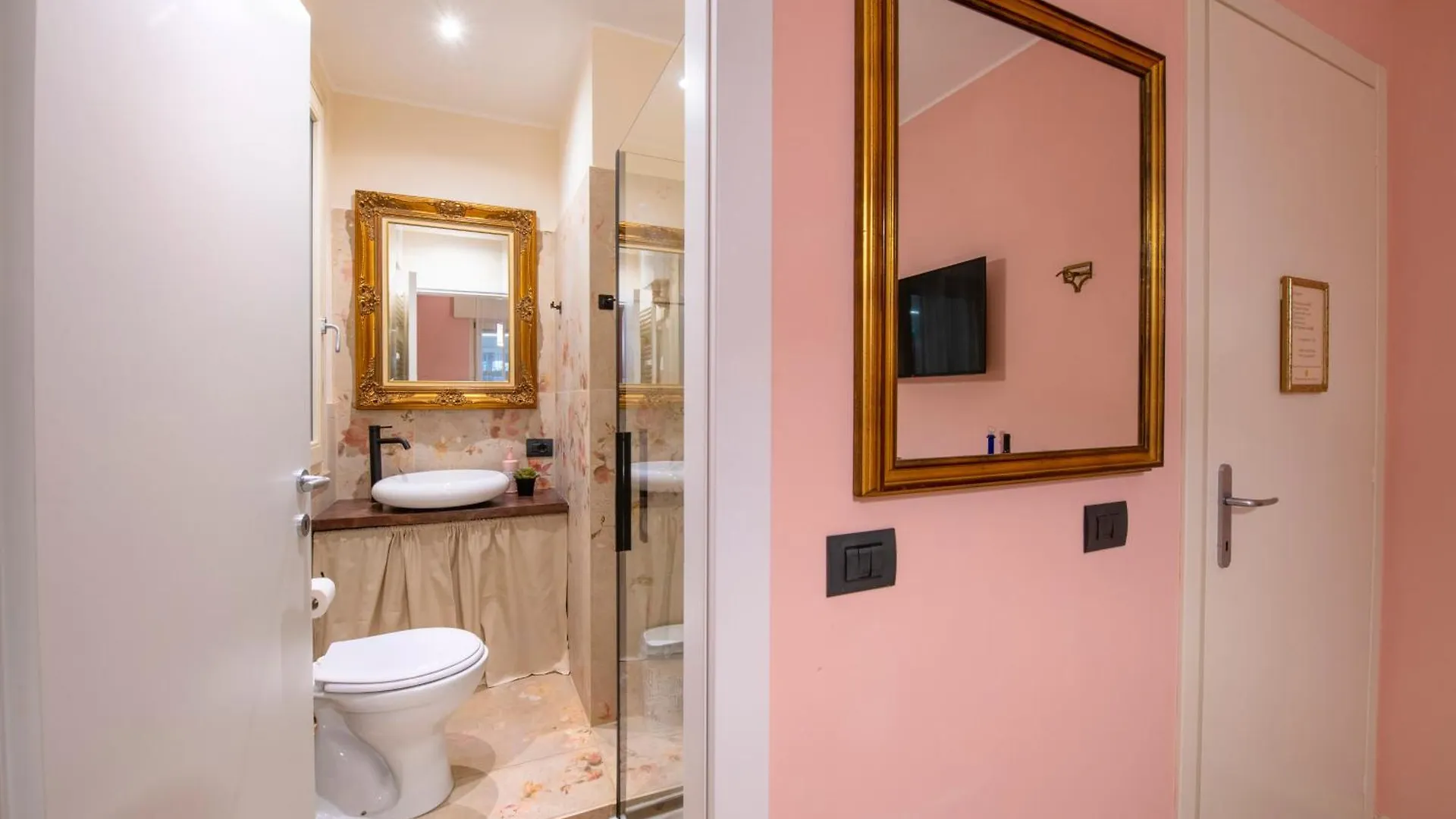 Magnificent Rooms Verona Center Italie
