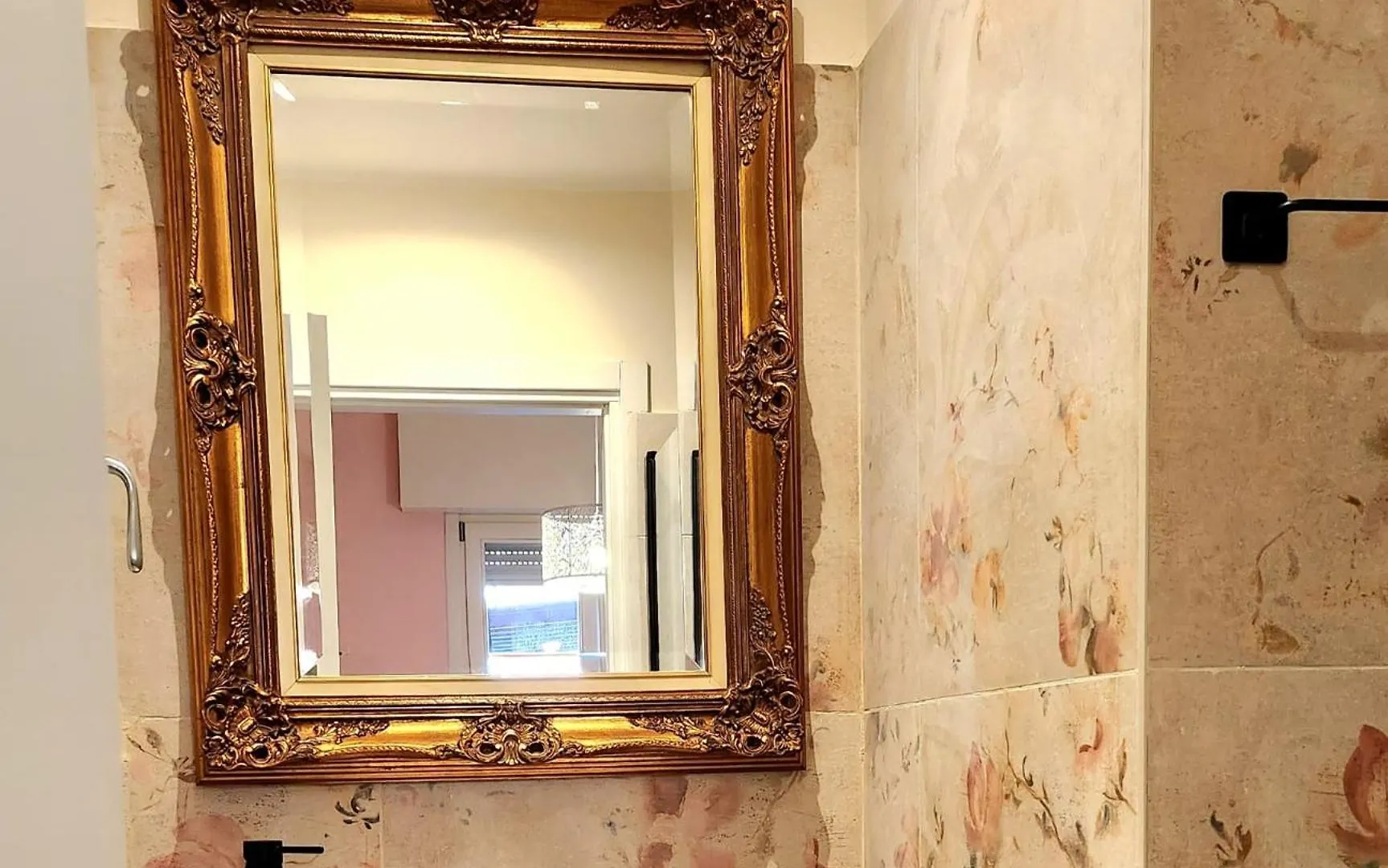 Magnificent Rooms Verona Center Affittacamere
